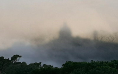 El Tibidabo sobre els núvols