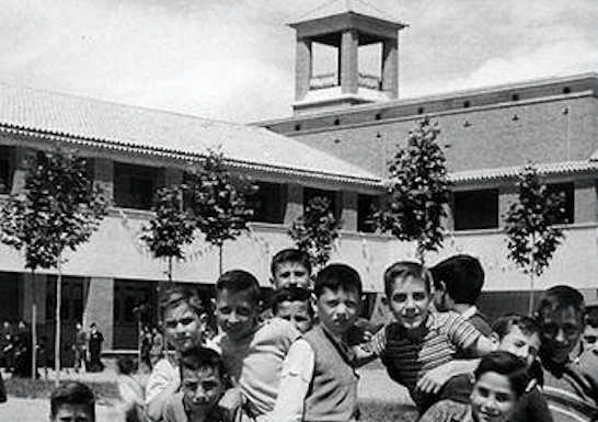 Los orígenes del Colegio Salesianos Laviaga-Castillo