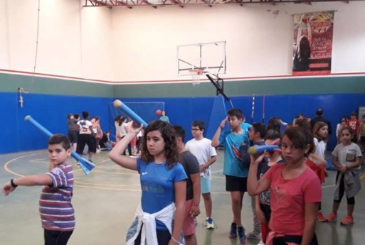 Los alumnos de Salesianos Cartagena viven el atletismo desde dentro
