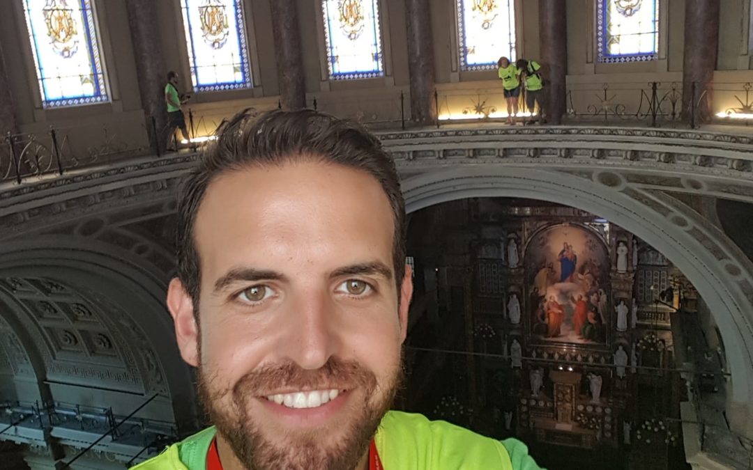 Las 24 de Eduardo Arellano