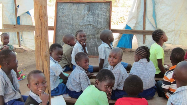 La educación es la clave para salir de la pobreza: jornada Mundial de la Erradicación de la Pobreza