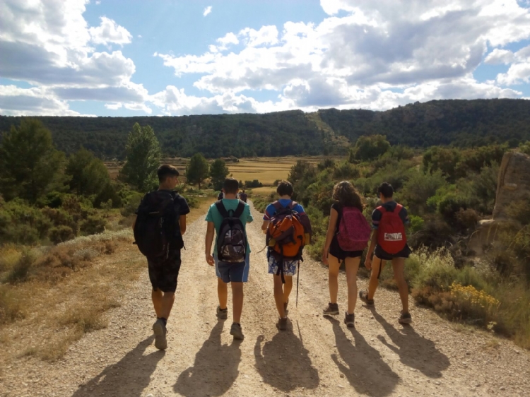 Veinte jóvenes de diversos proyectos de la Fundación Ángel Tomás realizan el Camino de Santiago