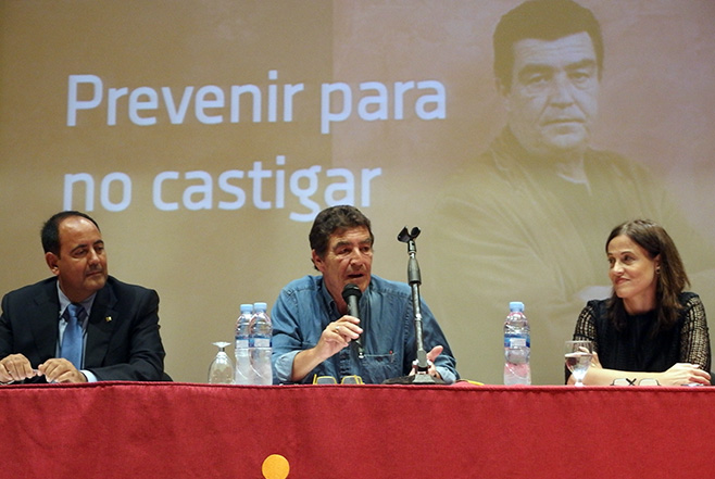 Juez Emilio Calatayud: ‘Los padres deben ser padres, no amigos de sus hijos’