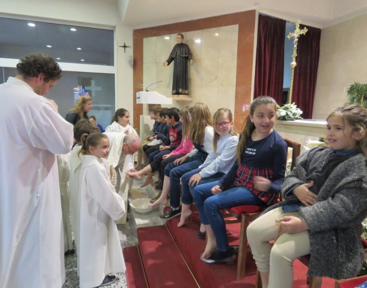 Fotonoticia: Protagonismo de los más jóvenes en la Semana Santa de Alcoy