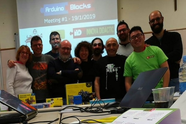 Salesianos Alcoy coordina el primer encuentro sobre robótica educativa