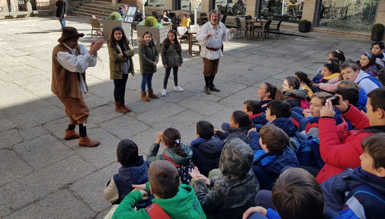 Fotonoticia: Salesianos Badajoz visita Cáceres