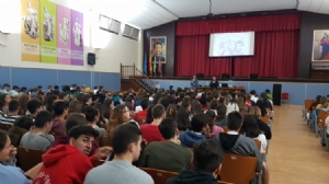 Fotonoticia: Pasos de gigante en Salesianos Cádiz