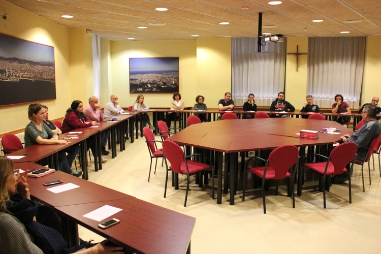Fotonoticia: Formación «la Congregación Salesiana en la Iglesia y en el Mundo» en Can Prats