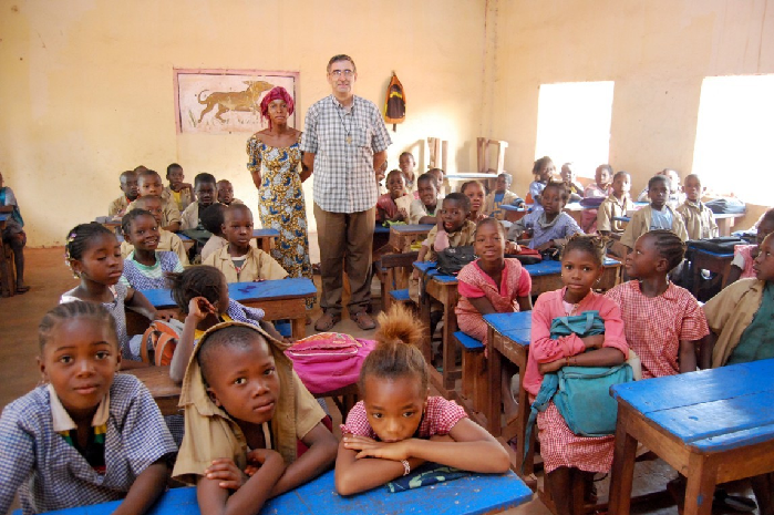 «Aquí veo que los niños y niñas son mucho más felices que en Europa»