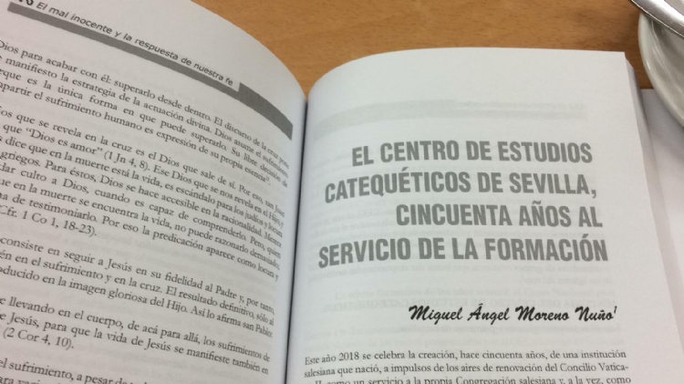 Fotonoticia: El Centro de Estudios Catequéticos en la revista de pedagogía religiosa Sinite