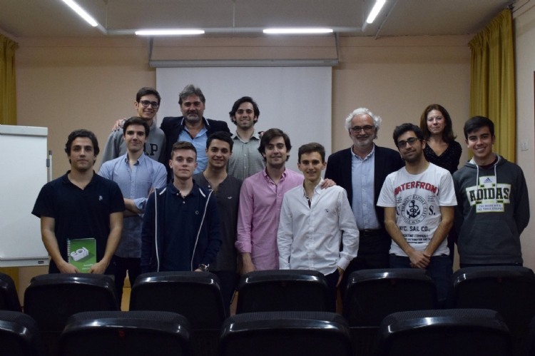 Fotonoticia: Ciclo de “Economía y Derecho en la actualidad” en el Colegio Mayor de Sevilla