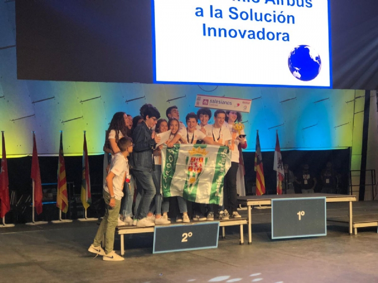 Reconocimiento a Salesianos Córdoba en la Final First Lego League España
