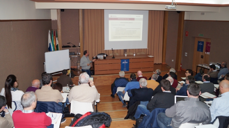 Fotonoticia: encuentro de directores de Andalucía y Extremadura en Sevilla
