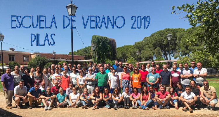 Sanlúcar la Mayor, Pilas y Málaga acogen la oferta formativa de profesores en la escuela de verano