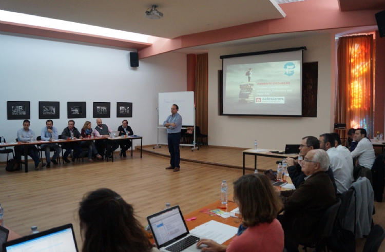 Liderazgo y equipos adaptativos como metas salesianas