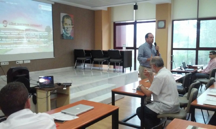 “Juntos construyendo la Escuela Salesiana del Siglo XXI»