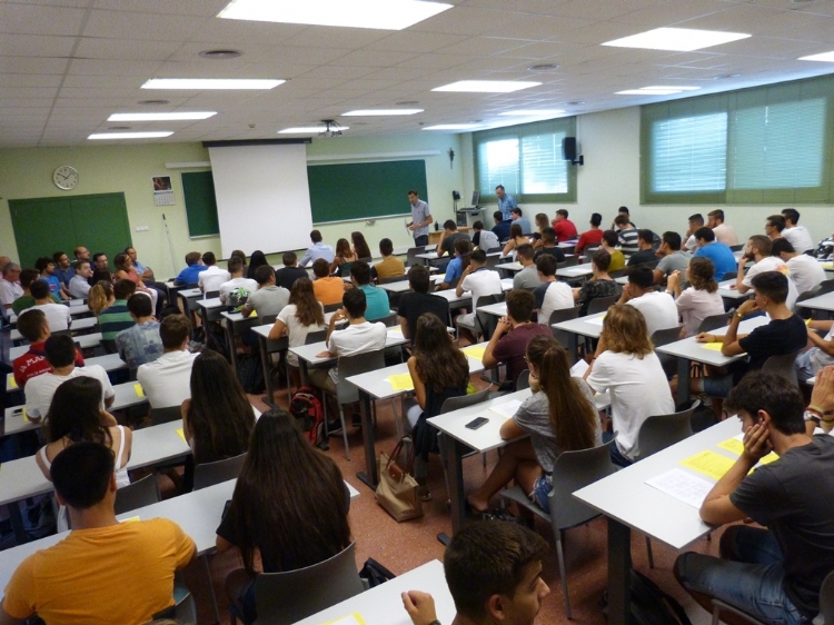 Fotonoticia: Bienvenida al nuevo alumnado de la Escuela Universitaria Salesiana de Sarrià (EUSS)