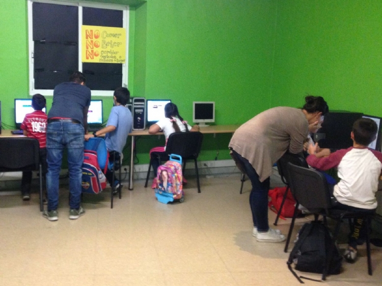 Fotonoticia: Inicio de los talleres en el Centro de Día Don Bosco de Apoyo convivencial