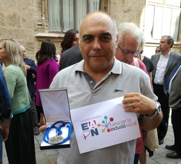 La Fundación Ángel Tomás recibe el galardón al Mérito por acciones a favor de la igualdad y la sociedad inclusiva