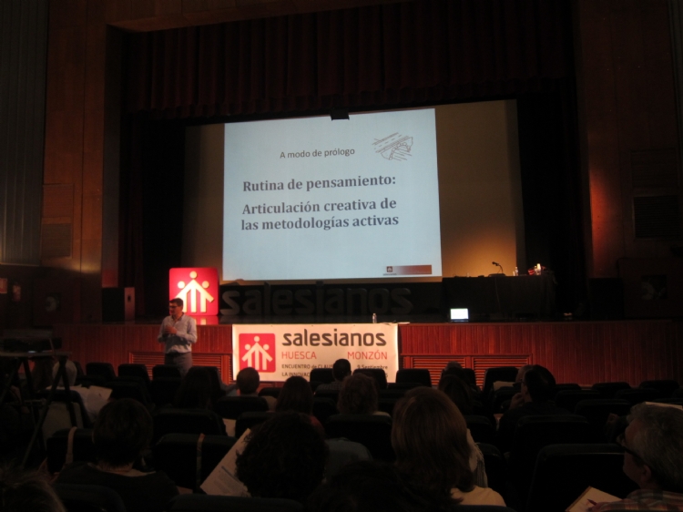 Encuentro de claustros de Monzón y Huesca por la renovación de las escuela