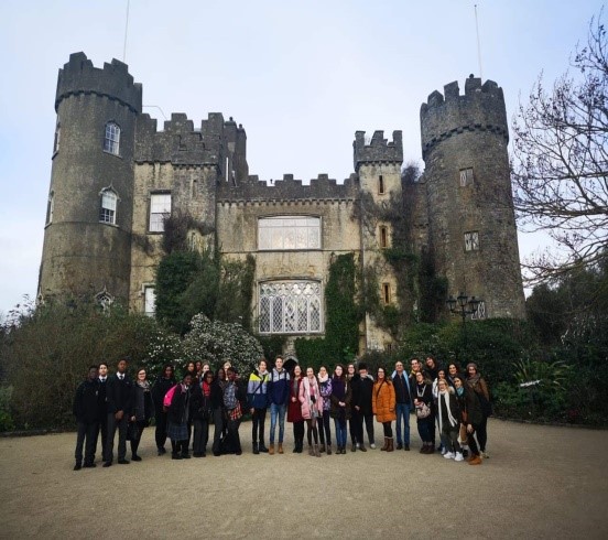 Fotonoticia:  Intercambio escolar de Salesianos Jerez Lora Tamayo en Irlanda
