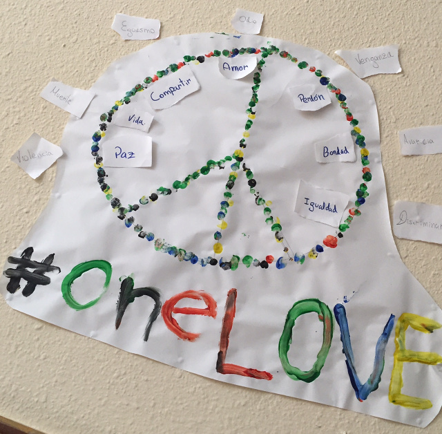 Fotonoticia: ¡Mancha tus  manos para crear #OneLove!
