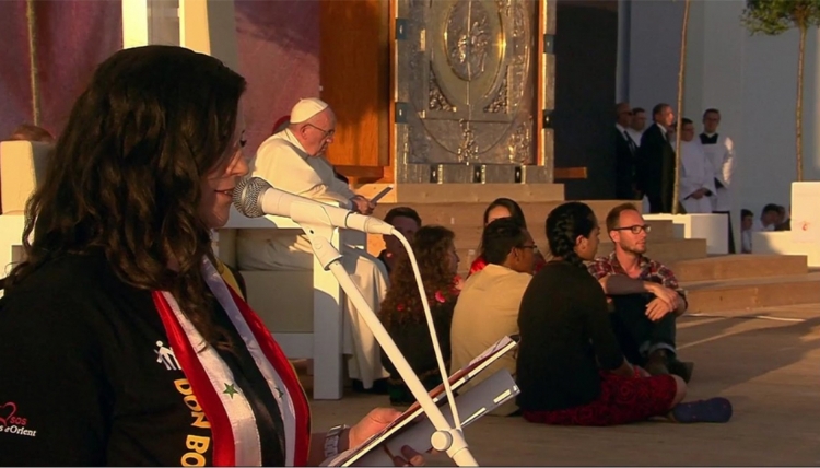 ‘Les agradezco y sinceramente les pido que recen por mi amado país, Siria’