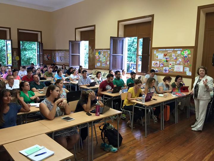 Fotonoticia: La Orotava se forma sobre Inteligencias Múltiples en el Aula