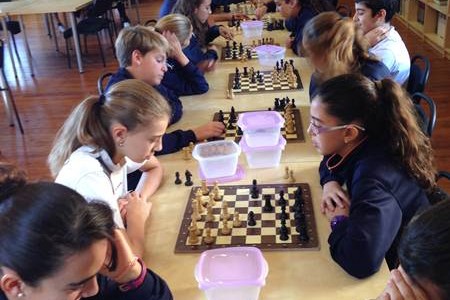 Salesianos La Orotava innova al implantar el ajedrez como materia obligatoria