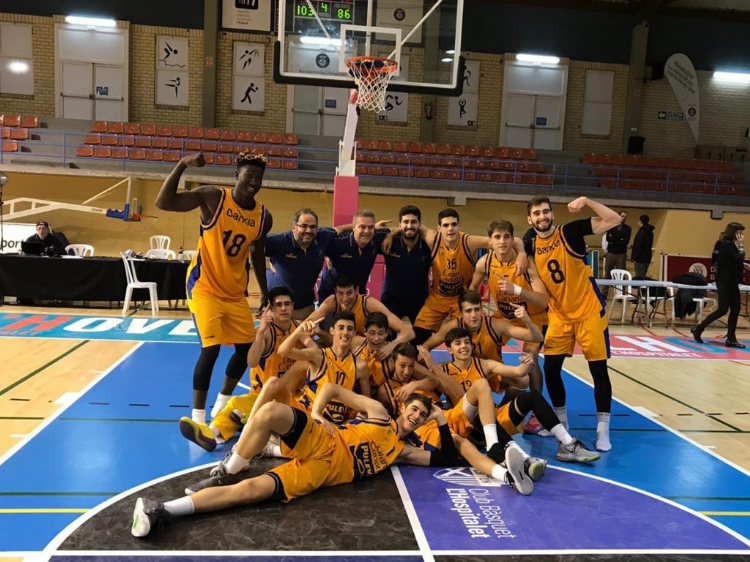 Fotonoticia: Gran Canaria junior, campeón de Europa con sabor salesiano