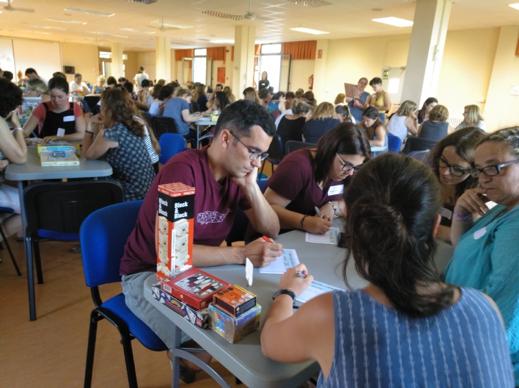 Fotonoticia: formación del profesorado de infantil en Martí-Codolar