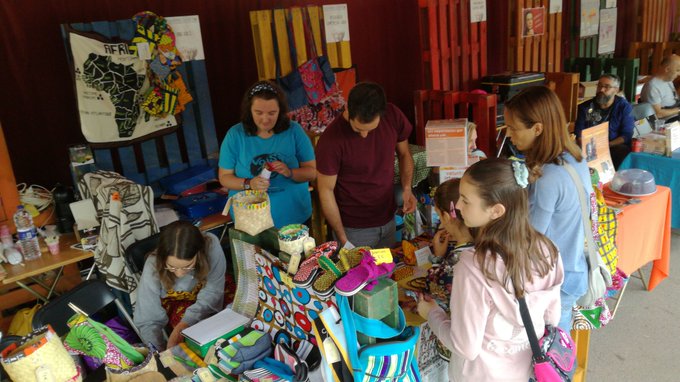 Fotonoticia: VOLS participa en las ferias solidarias de varios municipios