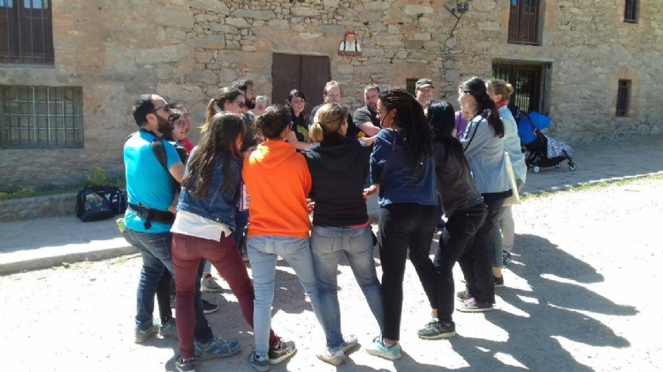 Fotonoticia: Último encuentro formativo para el grupo de voluntariado internacional