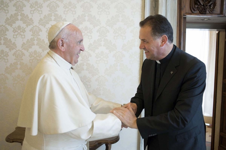 Fotonoticia: El Papa Francisco recibió en audiencia privada al Rector Mayor