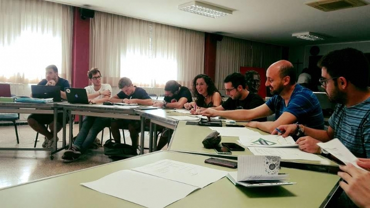 Lab-Oratorio de Pastoral Juvenil en Valencia