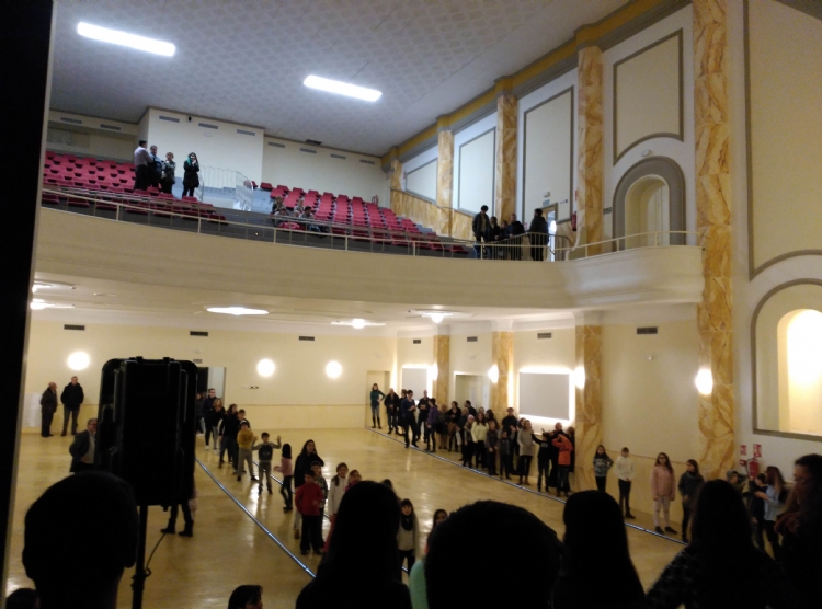 Jornada de puertas abiertas en el teatro salesiano de Ciutadella
