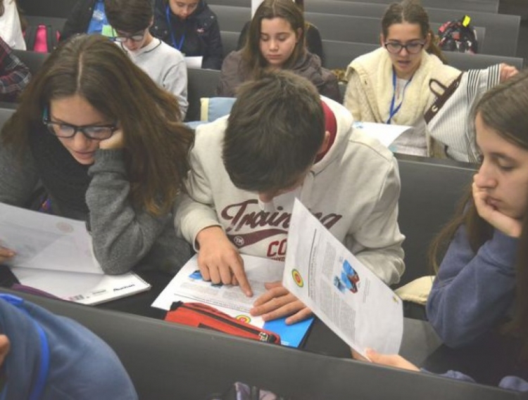 Fotonoticia: Salesianos Sabadell participa en una jornada de movilidad en la ciudad