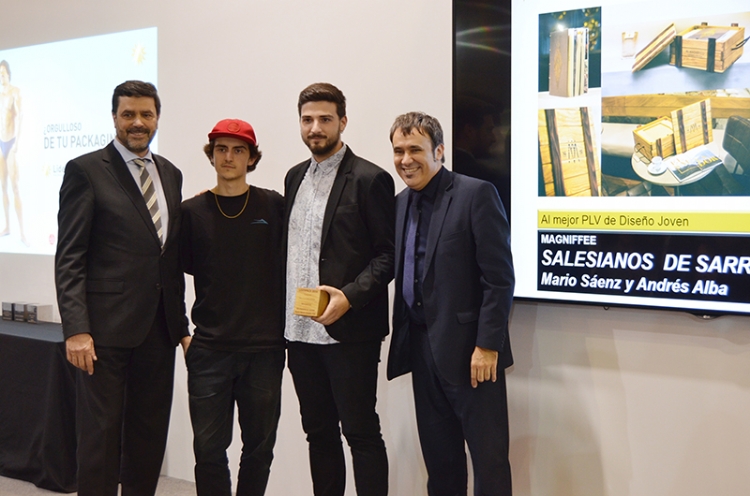 Salesianos Sarrià recibe el galardón Liderpack al mejor pack ‘Diseño Joven’