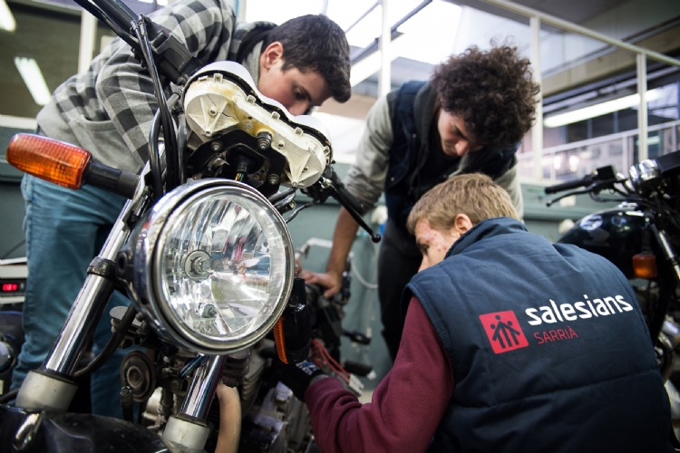 Salesianos Sarrià recibe la certificación de Innovación Pedagógica