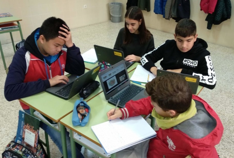 Fotonoticia: Nuevas metodologías en las aulas salesianas