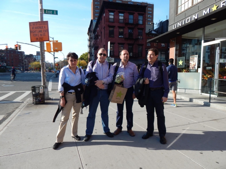 Quest to learn y Bard High School Early College, paradas para las escuelas salesianas