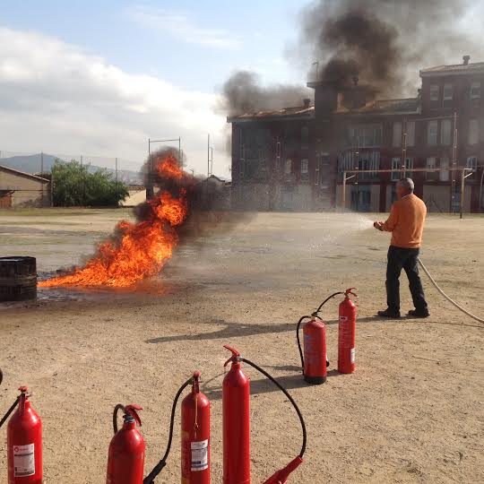 Fotonoticia: Simulacro de extinción de incendios en Sant Vicenç dels Horts