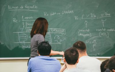 La EUSS amplia su dotación de becas en estudios de ingeniería hasta los 155.000 euros